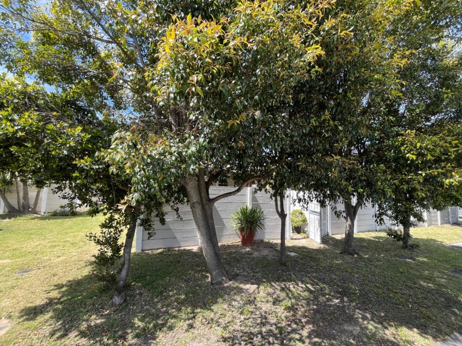 2 Bedroom Property for Sale in Table View Western Cape